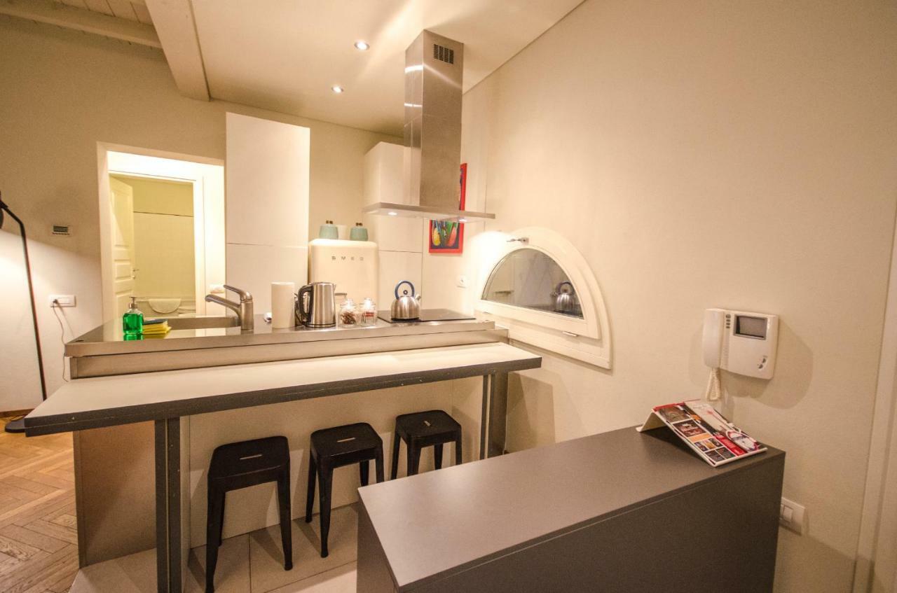 Azeglio Apartment, A Due Passi Da Piazza Maggiore Bologna Ngoại thất bức ảnh