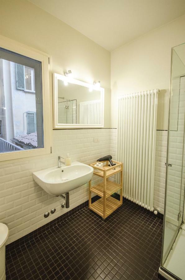 Azeglio Apartment, A Due Passi Da Piazza Maggiore Bologna Ngoại thất bức ảnh